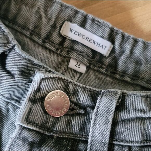 WeWoreWhat Icon Rigid Ultra High Waist Straight Leg Jeans in Grey - Picture 8 of 13